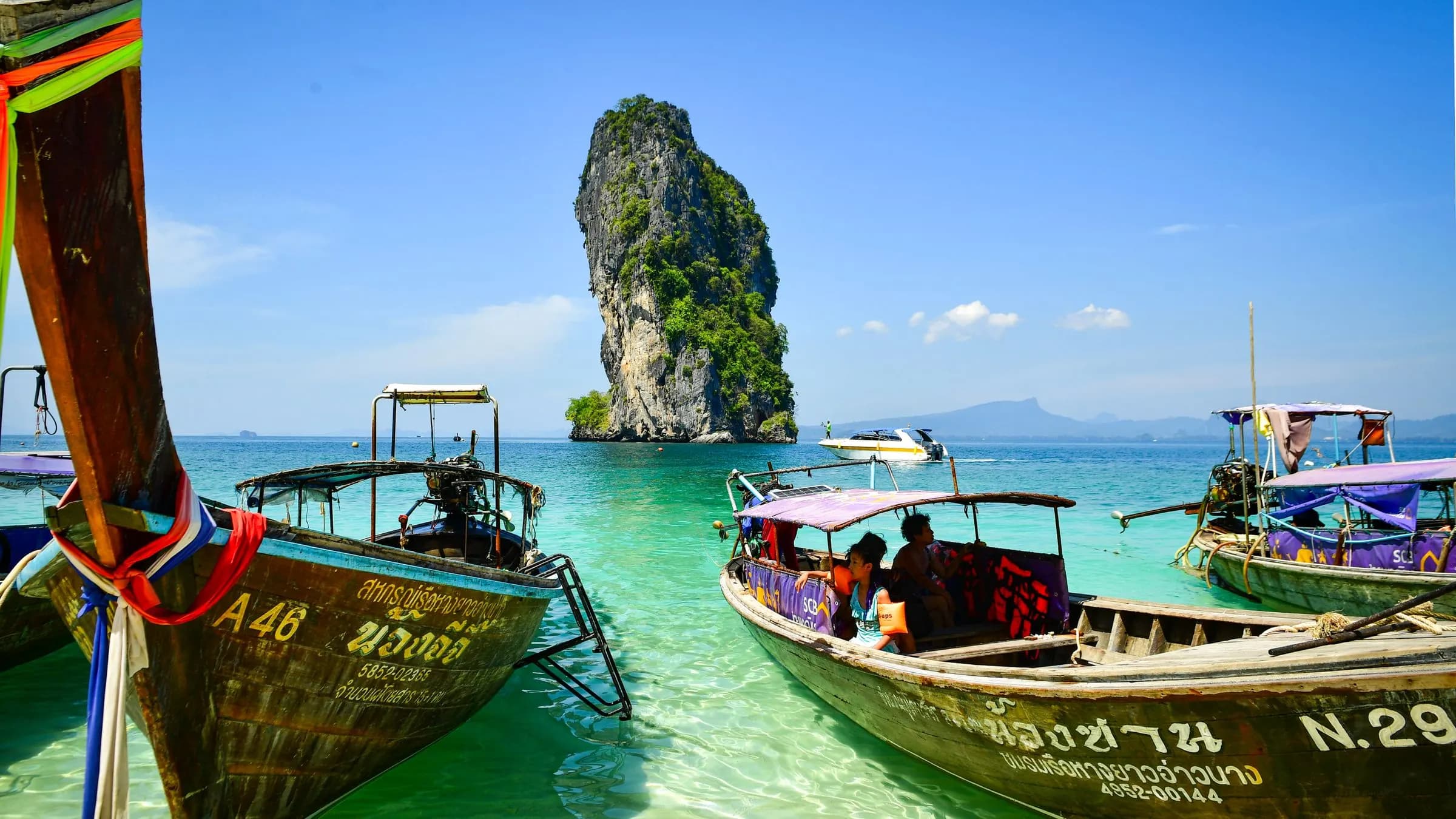 Longtail to the Islands